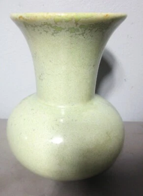 Antique 7" QING DYNASTY CELADON RU WARE Chinese Crystalline Vase, circa 1890 - Image 1 of 4