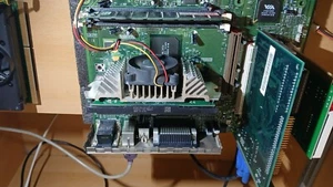 PENTIUM III 600EB / 256 / 133 / 1.65V / S1 - SLOT 1 RETRO CPU - SL3XJ  - RARE ! - Picture 1 of 9