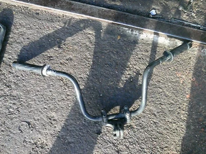 GUIDON COMPLET POIGNEES 400 BURGMAN 2005 SUZUKI - Imagen 1 de 1