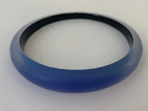 Designer signierter Alexsis Bitar Clear To Blue Colord Lucite ARMREIF - Bild 1 von 10