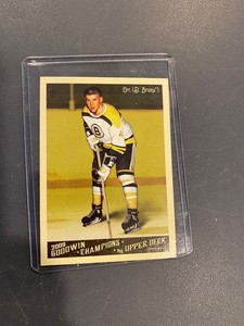 4 boston bruins cards: Bobby Orr, Terry O'reilly, Rick Middleton & Cam Neely