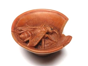 Japan Antique Netsuke bee pot inro ojime sagemono rare Meiji era Original - Picture 1 of 8
