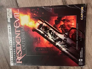 Resident Evil Outbreak BradyGames Signature Strategy Guide Playstation 2 PS2 - Picture 1 of 4