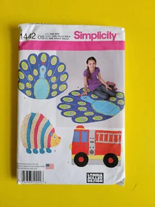 Simplicity Pattern 1442 Rag Quilts Peacock, Firetruck, Hedgehog, Uncut - Picture 1 of 3
