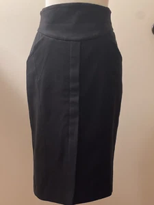 Dolce & Gabbana black pencil skirt (leopard print-lined) size 42 (US 6) - Picture 1 of 24