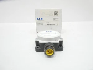 Eaton E56CDL40A2 Pancake Proximity Sensor 20-250v-ac - Picture 1 of 8