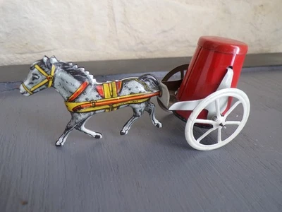 Jouet ancien penny toys chariot 1 cheval & réserve d'eau - Photo 1/2
