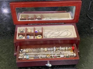 DANBURY MINT STORY VINES CHERRY WOOD ORGANIZER BOX WITH CHAIN/RODS/CHARMS - Picture 1 of 8