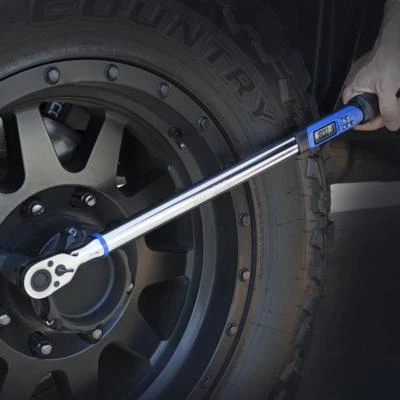 Programmable ELECTRONIC 1/2" INCH DRIVE RATCHETING TORQUE WRENCH 12.5-250 FT-LBS - Image 1 of 4