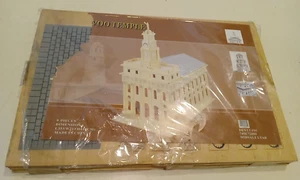 HOLZMODELL Nauvoo Tempel Mormone LDS Kirchengeschichte 35X21X41 Dentt SELTEN UNBENUTZT - Bild 1 von 10