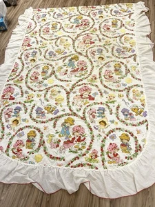 Vintage 1980’s Strawberry Shortcake Twin Quilted Bed Spread Cover Ruffled Quilt - Picture 1 of 9