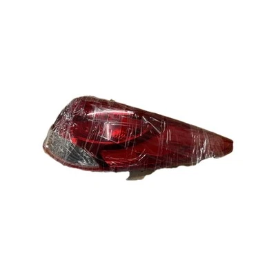 Hyundai  IX35 2009-15 Right O/S Rear Light/Lamp. Genuine OE Part: 92420 2Y000 — 第 1/4 张图片
