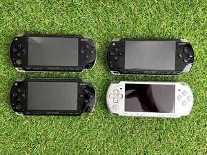 Pacchetto console PSP difettose X4 2003, 3003, 1003 (C283) - Foto 1 di 9