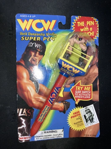 PEN Hollywood Hulk Hogan vs The Giant (1997) Remco WWF WWE WCW (OPEN BOX) #3 Cover