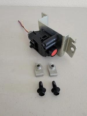 CROWN VICTORIA FORD INERTIA FUEL PUMP EMERGENCY SHUT OFF SWITCH  OEM - Image 1 of 4