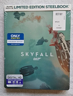 Skyfall US Best Buy Exclusive Blu-Ray Steelbook. - Image 1 of 2
