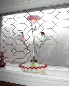 Antique Victorian 3 Horn Epergne Vase Rigaree Cranberry Opalescent Uranium Glass - Picture 1 of 11