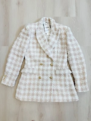 Zara Beige White Tweed Blazer NWT Size Medium Gold Buttons Double Breasted - Image 1 of 4