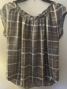 LC Lauren Conrad Women's Grey Pleated Short Cap Sleeve Blouse Sz M - Picture 1 of 3