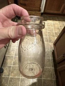 Producers Embossed Half Pint Milk Bottle Springfield Illinois IL - Picture 1 of 18