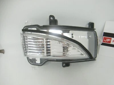 Conjunto de lámpara de señal de giro derecha genuina Nissan 26160‐1LA1A 2011‐2024 Foto 1 de 4