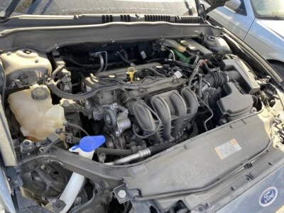 Used Air Cleaner Assembly fits: 2015 Ford Fusion 2.5L low emissions California g - Image 1 of 4