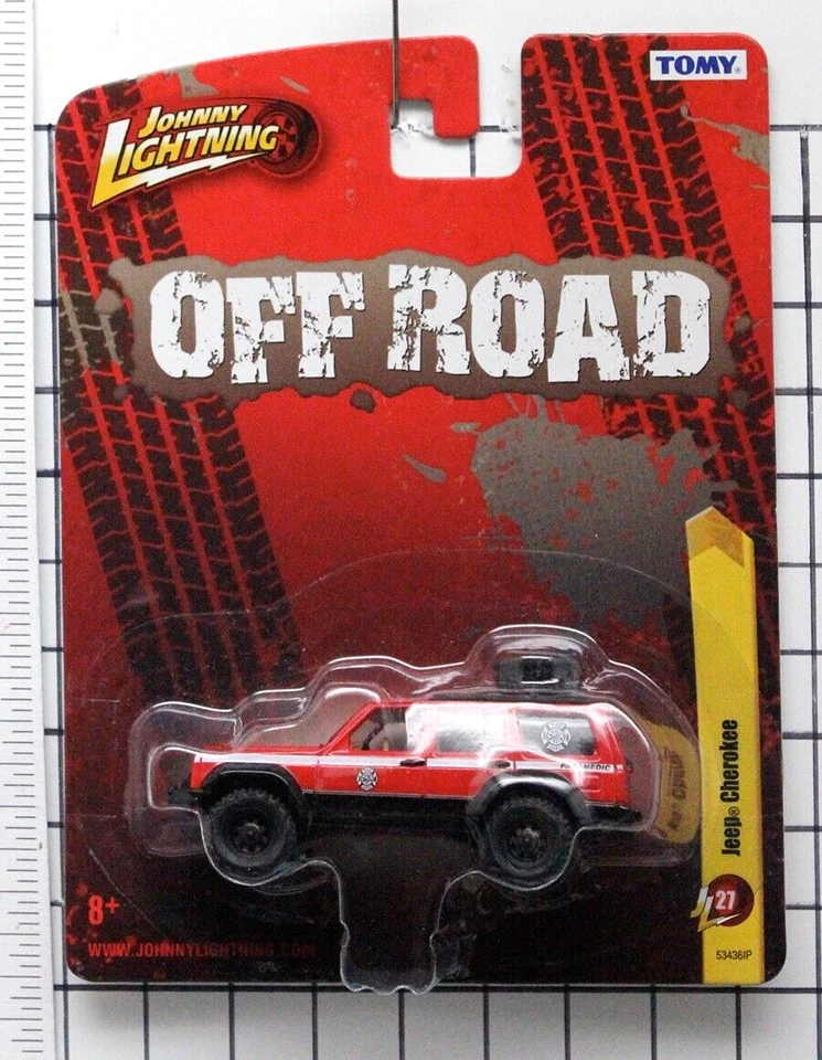 Johnny Lightning 2010 Off Road Fire Dept, Jeep Cherokee, red w/Paramedic Tampos - Image 1 of 1