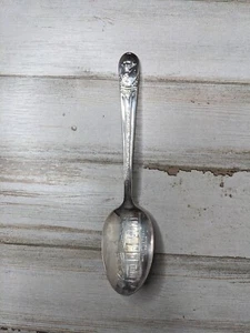 WM ROGERS SILVER PLATED PRESIDENTIAL COLLECTOR SPOON GEORGE WASHINGTON 6" - Picture 1 of 6