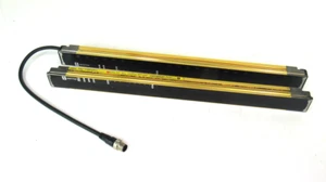 Omron F3SJ-A0395P20 Safety Light Curtain Emitter&Receiver 395mm - Picture 1 of 3