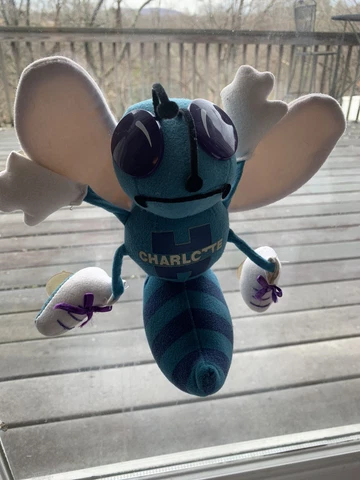 Vintage 1990s NBA Charlotte Hornets Hugo Mascot Plush Suction Cups Toy Hendrick Cover