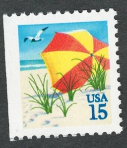 EE. UU. 2443. 15c. Folleto individual paraguas de playa. Estampillada sin montar o nunca montada. 1990 - Imagen 1 de 1