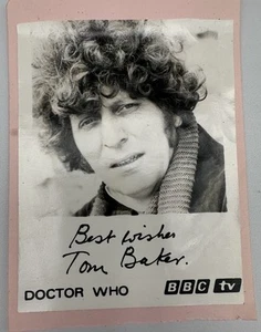 Dr Who Official BBC TOM BAKER Cast Card , POSTCARD 1976 XxxRare !! 1970s Promo - Picture 1 of 6