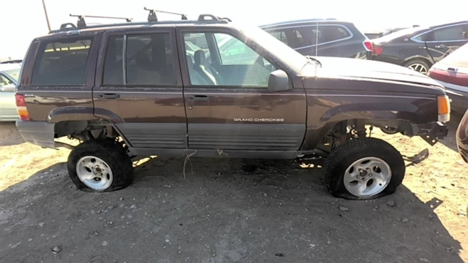 Automatic Transmission 8 Cylinder 5.2L Fits 96 GRAND CHEROKEE 30638963 - Imagem 1 de 4