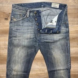 Diesel Jeans Men 30x32 Blue Darron Taper Leg Cotton Dirty Wash Whiskers 0803M - Picture 1 of 12