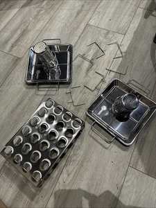 2x Herramientas Cueva Lata de Cerveza Pollo Asador Estante + Soporte Jalepeno Popper - Imagen 1 de 4