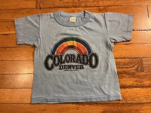 VINTAGE Denver Colorado Rainbow Shirt Youth Small Blue Single Stitch 80s - Picture 1 of 12