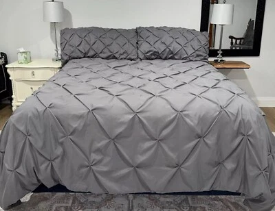 Duvet Cover Tufted Grey King Size With King Size Pillow Sham - Image 1 of 4