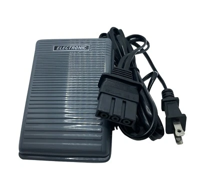 FOOT CONTROL PEDAL & cord #J00360051 Brother Baby Lock Simplicity and  - Image 1 of 4