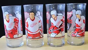 Set 4 bicchieri Little Caesars Sovenier Red Wing! - Foto 1 di 14