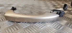 Poignée porte extérieur arrière gauche - RENAULT MEGANE IV (4) phase 1 - 12/2015 - Picture 1 of 3