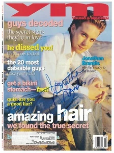 Photo signée JONATHAN BRANDIS JSA 8X11 Seaquest 2032 histoire sans fin JSA LOA - Photo 1/3
