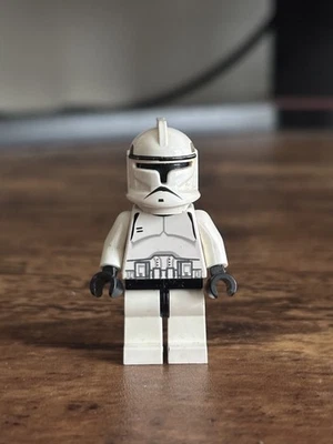 Lego Star Wars: 2002 Phase 1 Clone Trooper sw0058 4482 7163 (See Description) - Image 1 of 3