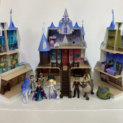 Frozen 2 Castillo Arendelle Juego con Figuras Luz Chimenea Música Sonidos Trabajo Foto 1 de 4