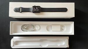 Apple Watch Series 3 42mm Aluminium Space Grau Sportarmband TOP +OVP