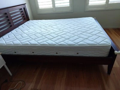 King Koil mattress, featuring chiro comfort XT super firm - image 1 of 3
