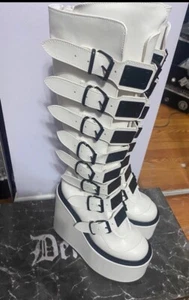 Demonia Trinity Swing 815 Platform Boots Size 8 - Picture 1 of 2