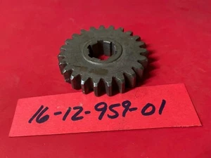 HUSQVARNA • NOS Transmission Gear 16 12 959-01 161295901 Vintage Motocross CR WR - Foto 1 di 1