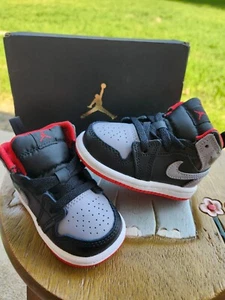 Jordan Retro 1 Mid "BRED SHADOW" BRAND NEW Toddler 4C - Picture 1 of 8