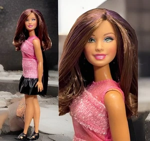 Barbie Puppe Curvy Teresa Fashionista Hybrid OOAK Doll - Bild 1 von 12
