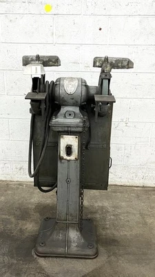 DELTA/ROCKWELL LM 23-415M AMOLADORA DE RODAMIENTOS DE BOLAS TRIPLE SERVICIO 1/2" HP 220V 3 FASES Foto 1 de 4